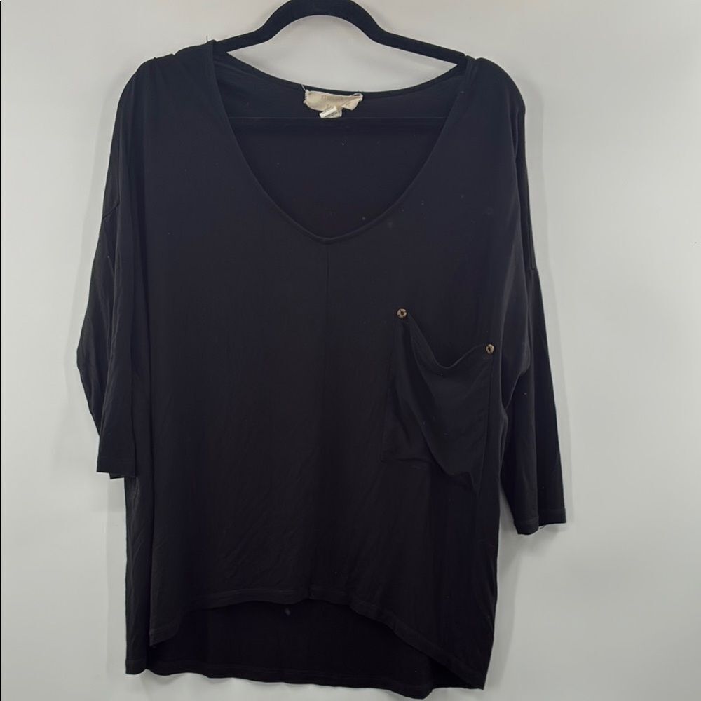 3FOR$20 High Low Black Women's 3/4 SleeveTop flowly size S/m
